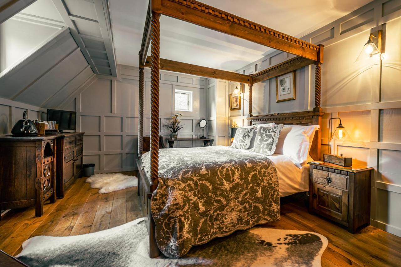Bed and Breakfast White Rose Tower Invergordon Esterno foto