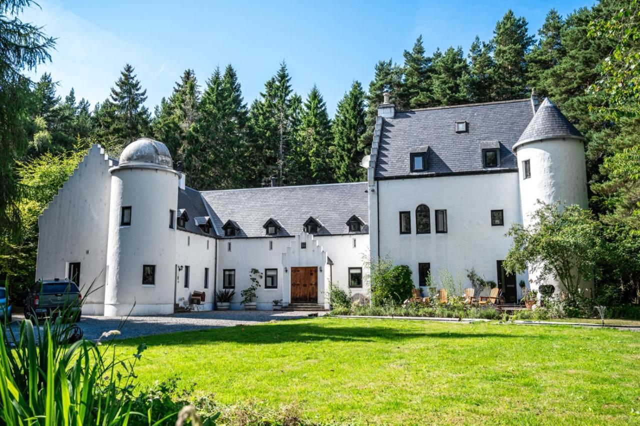 Bed and Breakfast White Rose Tower Invergordon Esterno foto