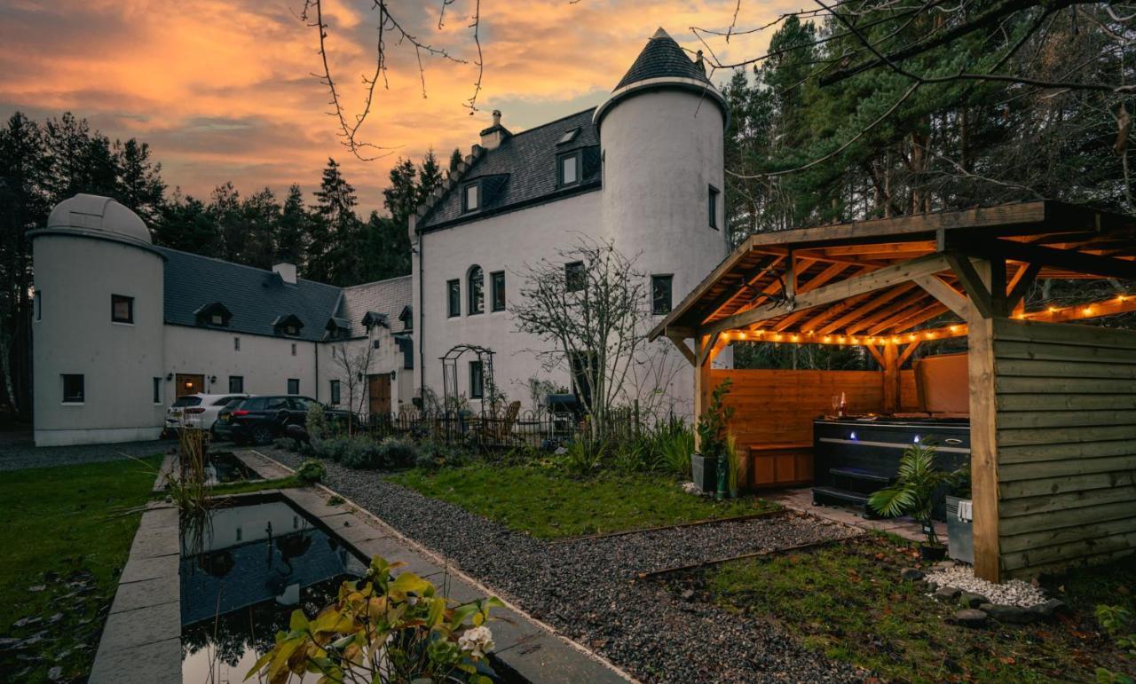 Bed and Breakfast White Rose Tower Invergordon Esterno foto